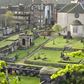 Edinburgh Darkside Walking Tour: Mysteries, Murder and Legends 3