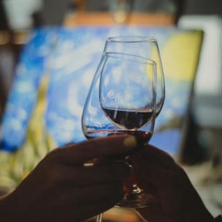 Pinta un cuadro con degustación de vino en Xpresarte 5