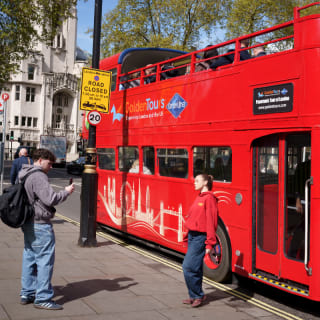 London’s Electric Routemaster Bus Tour with Live Guide 2