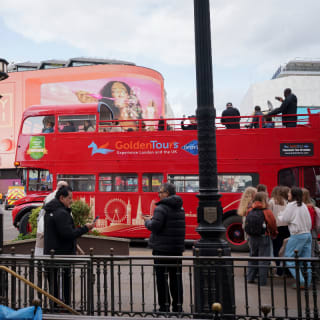 London’s Electric Routemaster Bus Tour with Live Guide 4