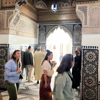 Visite guidée à pied de la médina pour découvrir les monuments & Souks 10