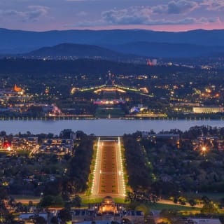 Guided Tour: Love Stories of Canberra 2