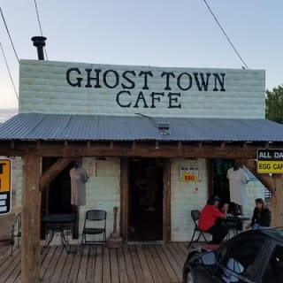 Ghost Hunt in Goodsprings from Las Vegas 9