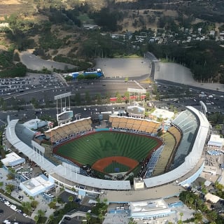 Hooray for Hollywood Helicopter Tour 35 Minuten 6