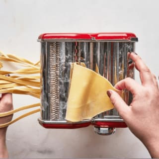 Pasta clásica hecha a mano con pesto fresco - Atlanta 3