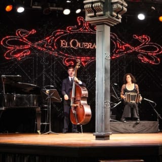 Espectáculo de tango en El Querandí 6