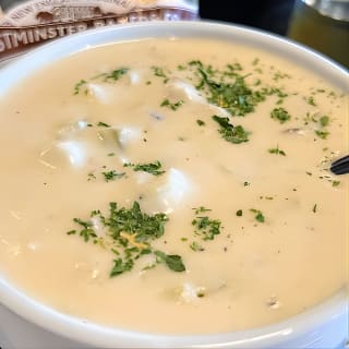 Iconic Boston Food Tasting and History Tour On the Freedom Trail 2