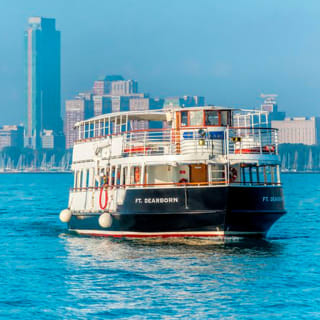 Tour in barca a vela sul fiume Chicago 1