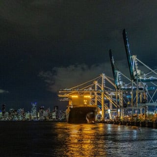 Crucero al Atardecer en Miami y Cóctel con las Luces de la Ciudad 11