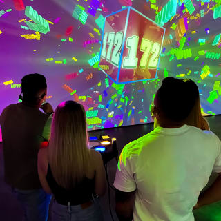 Game of 1000 Boxes: NYC’s First Live Game Show Experience 6