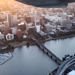 Airplane Flight Tour over Portland, Oregon 2