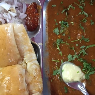 Small Group Authentic Mumbai Virtual Cooking Class with Dessert 4