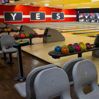 Bowling at AMF Lanes: Special Promotional Pricing – Chicago 2