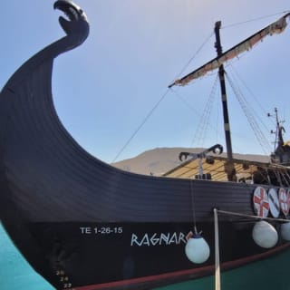 Los Cristianos: Crucero Viking Tenerife Ragnarok 8