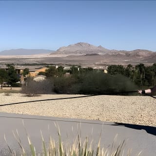 Outdoor-Obstacle-Kurs mit malerischer Las Vegas Skyline in Henderson 30
