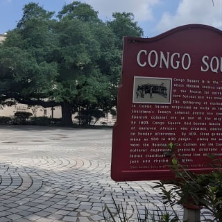 Nola Voodoo Walking Tour with High Priestess Guide in New Orleans 8