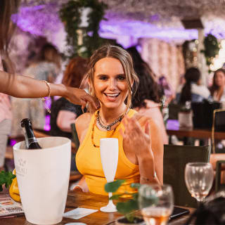 Bottomless Bubbles at Neverland 2
