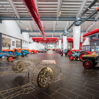 Museo Ferruccio Lamborghini: Entrada 2