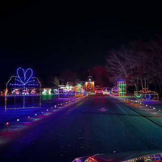 Winter Glow Experience: A Drive-Thru Holiday Light Show 5