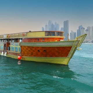 Dubai Marina: Ocean Empress Dinner Cruise 1