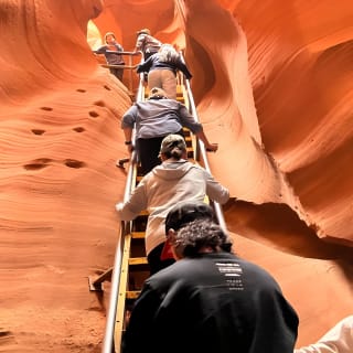 Grand Canyon, Antelope Canyon, and Horseshoe Bend Day Tour 6