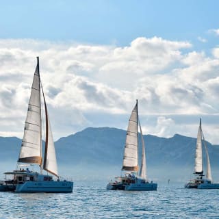 Brunch sur la Méditerranée à bord d'un catamaran 3