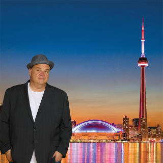 Angelo Tsarouchas en spectacle au Royal Theatre 1