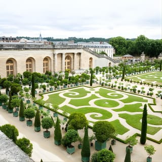 Versailles Domain Day Bike Tour with Trianon Estate from Paris 4