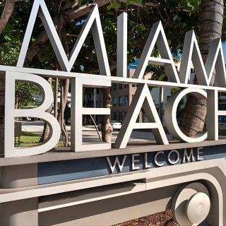 Flamingo Bus Miami Tour 13