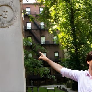 Public Small Group Walking Tour of the Full Boston Freedom Trail 2