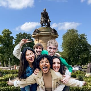 Stratford - Interactive Treasure Hunt & Exploration Game for up to 5 1