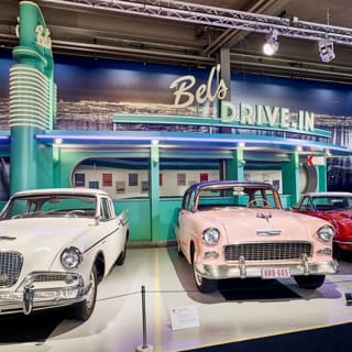 Toegang tot het Autoworld Museum 1