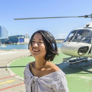 Barcelona: vuelo en helicóptero y traslado en barco desde el helipuerto 3