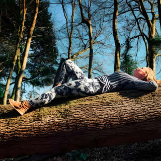 Demi-journée de Forest Bathing et de Yoga dans bois de Brighton 1