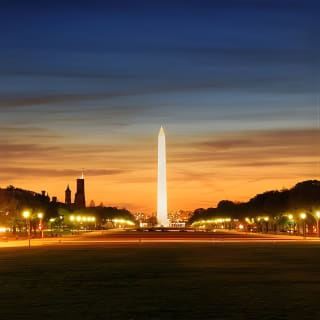 Big Bus DC Monuments and Memorials Night Tour  6