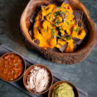 Dinner, Show & All-You-Can-Drink at Despecho 2