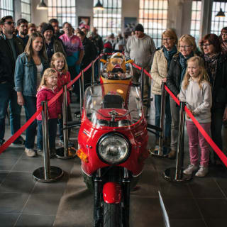 Geführte Besichtigungen im Retromobile Showroom 6