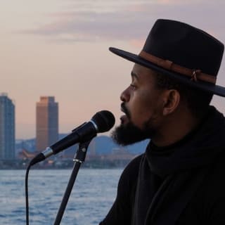 Katamaran-Kreuzfahrt zum Sonnenuntergang mit Live-Show 16