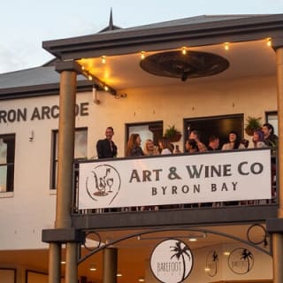 Adults Art and Wine Class in Byron Bay 2