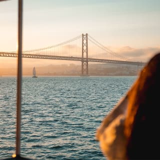 Lisboa Boat Party: DJ-Tour auf dem Tejo 2