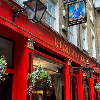 London: Historic Pub Walking Tour 5