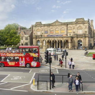 Hop-On Hop-Off Bus York 2