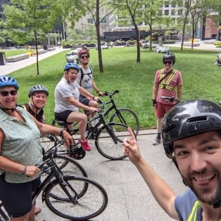 Recorrido en bicicleta por el corazón del centro de Toronto 8