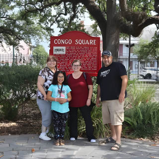 Citywide Driving Tour with Local Jazz Musician 3