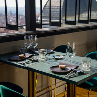 Ella Sky Bar: exclusivo menú con vistas en Gran Vía 5