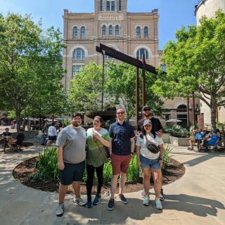 Juego histórico de exploración al aire libre en San Antonio 2