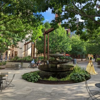 Juego histórico de exploración al aire libre en San Antonio 5
