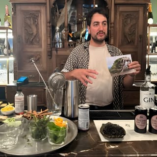 Mixology Experience: Taste & Mingle at Cape Town's Famous Gin Bar 10