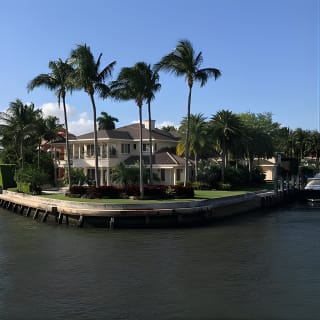 Jungle Queen Riverboat 90-Minute Narrated Sightseeing Cruise in Fort Lauderdale 9