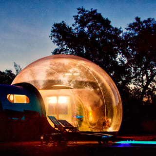 El Toril Glamping Experience: Noche bajo las estrellas en habitación burbuja para 2 4